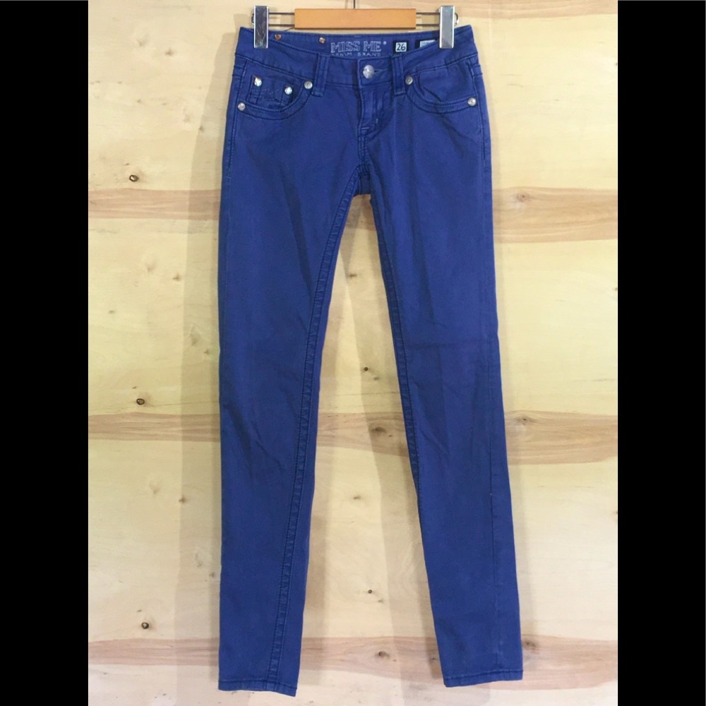 Miss me women’s low rise jean size 26